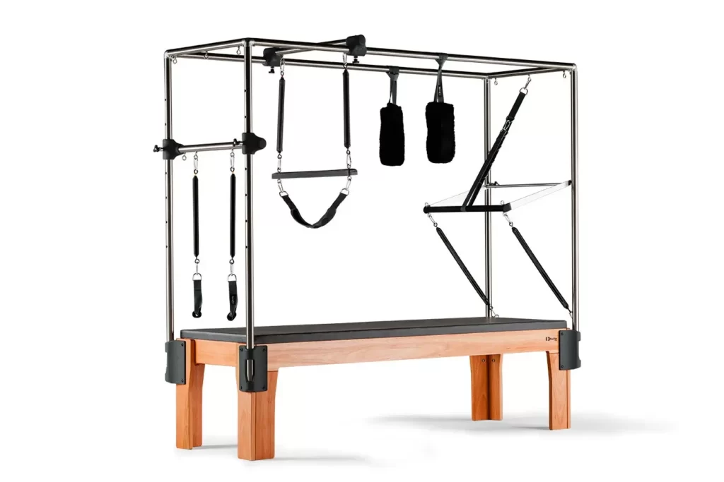 Aparelho de pilates multifuncional